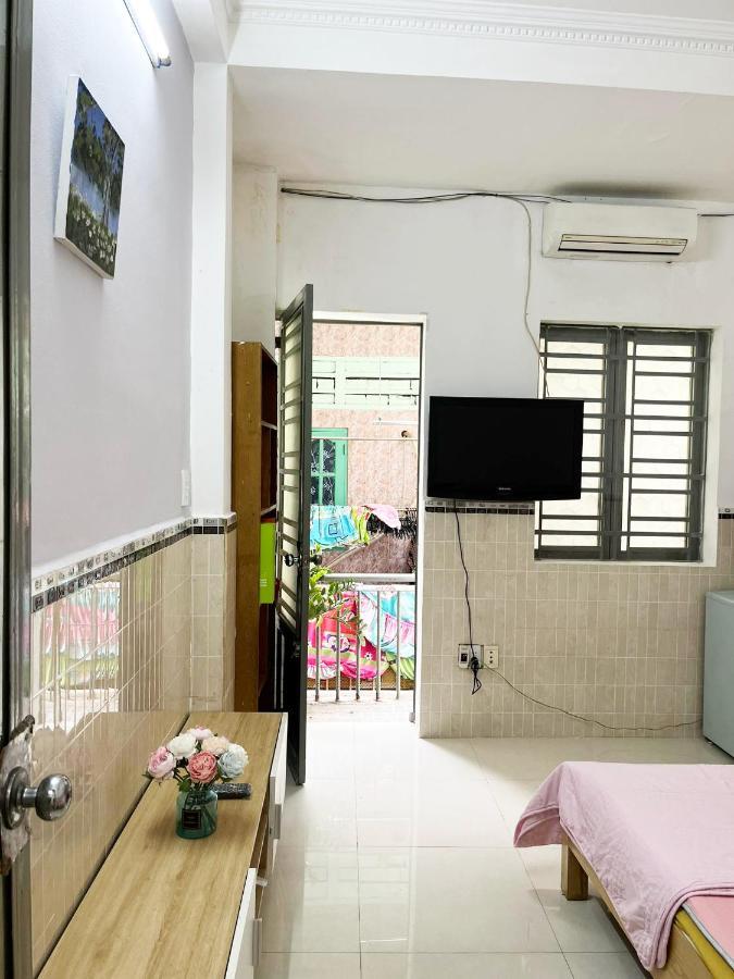Homestay Ms. Hoa Cidade de Ho Chi Minh Exterior foto